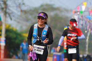 BIB: 121952, 40351
                            <button type="button" onclick="openModal(9928972)" class="btn btn-primary btn-sm float-right btn-popup" data-toggle="modal" data-target=".modal-high-quality">
                        <i class="fas fa-shopping-cart"></i> Add to Cart
                    </button>
                                            <button type="button" onclick="isThisMe(9928972, true)" class="btn btn-success btn-sm float-right btn-popup btn-isme hidden" data-toggle="tooltip" data-placement="bottom" title="นี่คือรูปของคุณใช่ไหม คลิกที่นี่เพื่อเอาเข้าอัลบั้ม">
                        <i class="fas fa-plus"></i> Add to album
                    </button>
                    <button type="button" onclick="isThisMe(9928972, false)" class="btn btn-warning btn-sm float-right btn-popup btn-isnotme hidden">
                        <i class="fas fa-ban"></i> Remove from album
                    </button>